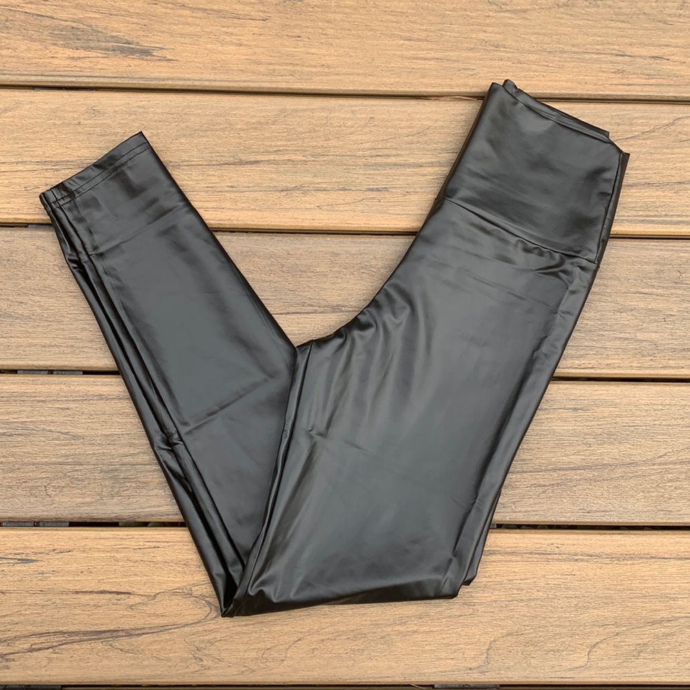Everbellus Sexy Womens Faux Leather High Waisted Leggings Streetwear Capsule - Picture 3 of 8